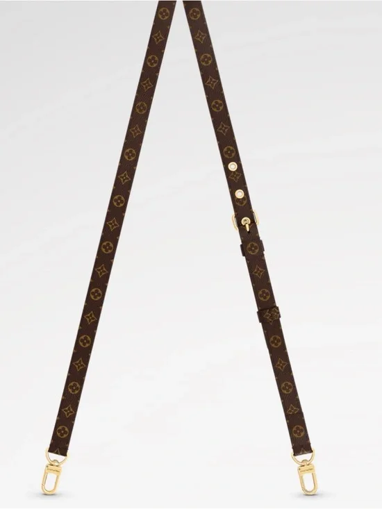 Louis Vuitton Pochette Felicie Monogram Canvas Crossbody with Rouge Interior. - Picture 6 of 6